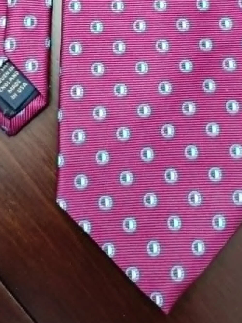 Brooks Brothers fuschia tie
